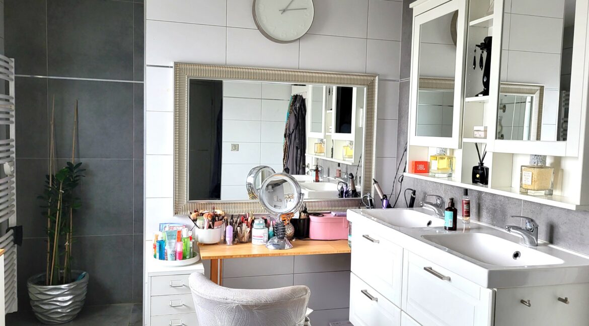 photo_57ffa3def046a18bef859518f1885dee