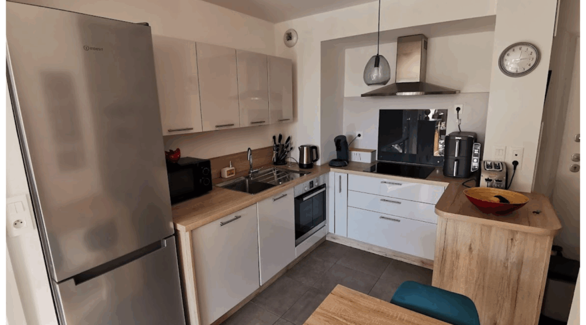 photo_7ebacbe2c81ca4bf9d785ad4dbe81140